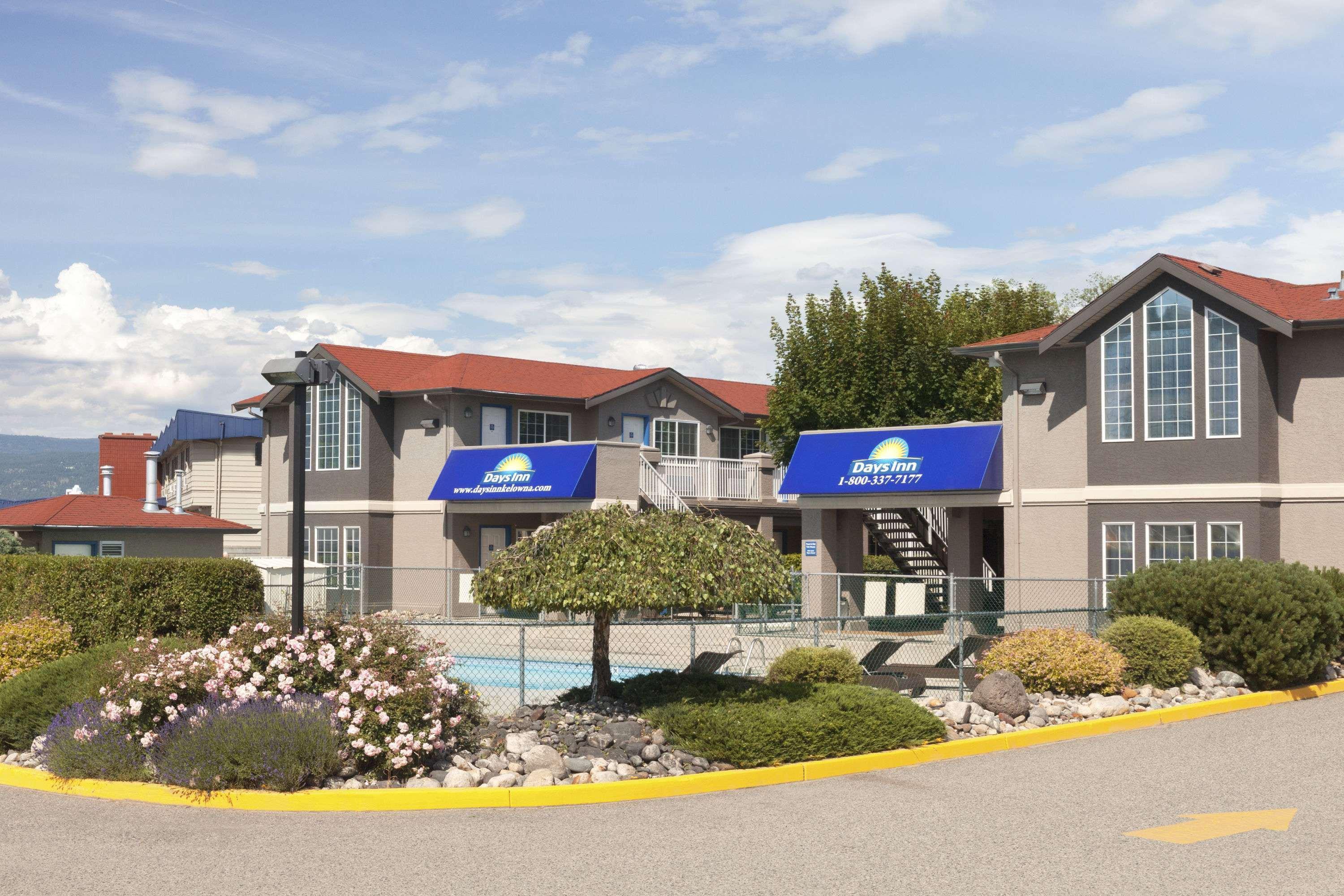 Days Inn By Wyndham Kelowna Exteriör bild