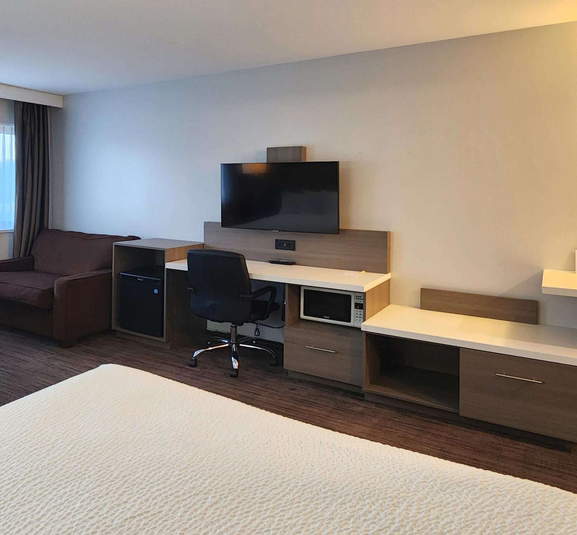 Days Inn By Wyndham Kelowna Exteriör bild